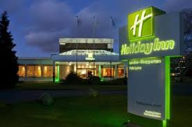 It has a restaurant, lounge bar and a fitness center with mini gym. Holiday Inn London Shepperton An Ihg Hotel Website Shepperton Surrey England