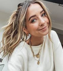 Youtube star zoella, 26, from brighton, has revealed that she has been accused of faking her anxiety in order to 'boost subscribers'. Youtuber Zoella Sugg Buys 2m Brighton Loft After Using Taxpayers Cash To Furlough Staff Daily Mail Online