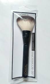 makeup designer powder brush
