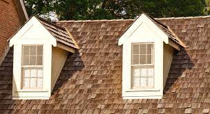 how long does a cedar shingle roof last