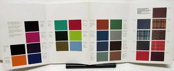 1975 Porsche Dealer Sales Brochure Special Colors Chart