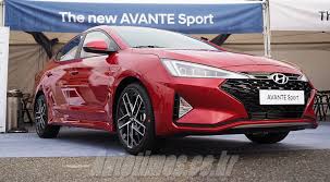 The 2019 elantra impresses, blending comfort, efficiency and even some sportiness. This Is The New Refreshed 2019 Hyundai Elantra Sport Vw Vortex Volkswagen Forum