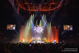 Buy scotiabank arena event tickets online at ticketsmarter.com in toronto, on. One In Ten Words The Lumineers At Scotiabank Arena Concert Photos