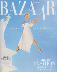 Me gustaban más los mensajes de vizcarra. Harper S Bazaar April 2019 Alicia Vikander Spark Joy Fashion Various Amazon Com Books