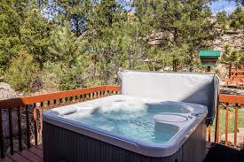 cabins with hot tub in estes park