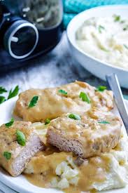 slow cooker pork chops with cream of