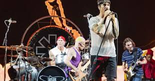 red hot chili peppers en chile