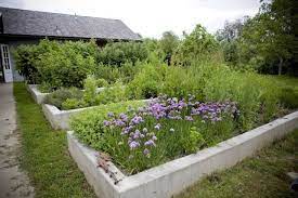 Gardenista Raised Garden Garden Beds
