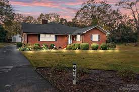 homes in concord nc with