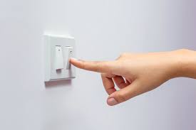 Auf den meisten geräten oder stromverbrauchern wie lampen ist der stromverbrauch in watt oder kilowatt (1 kw = 1000 watt) angegeben. Stromverbrauch Berechnen Formel Fur Wohnung Pc Und Kuhlschrank