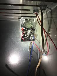 furnace only runs with fan on manual