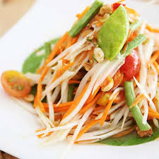 thai y green papaya salad