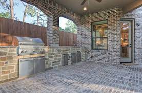 Lay A Brick Patio Tips And Design Ideas