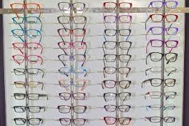 Eye Glasses, Aurora, ON | Dr. Miller & Dr. Tilis Family Optometry