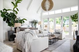 7 farmhouse living room ideas to check