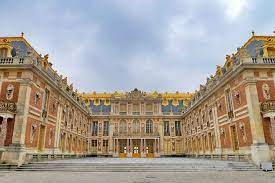 inside the palace of versailles
