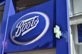 boots allows pers to return make up