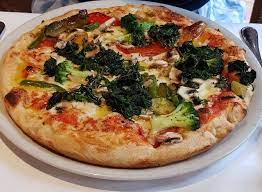 Pizza Vegetare (10€) - Picture of Da Valentino, Ludwigshafen - Tripadvisor