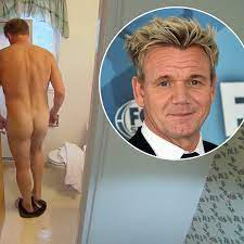 Gordon Ramsay fancies himself as new Naked Chef as he drops his pants on TV  show - Daily Record