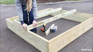 Build Your Own Diy Raised Garden Bed