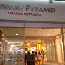 The shopping mall was opened in july 1997. Photos At Sunway Pyramid Orange Atrium Sunway Pyramid
