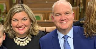 Jun 28, 2021 · erin o'toole became canada's conservative party leader in august, but he's already faced his fair share of difficulties. Rebecca O Toole Conservative Leader S Wife Diagnosed With Coronavirus News