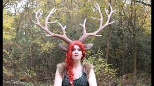 giant antlers with magnetic attachment