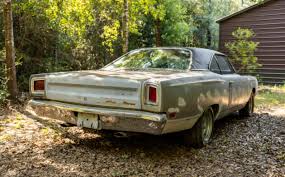auction 1969 plymouth road runner