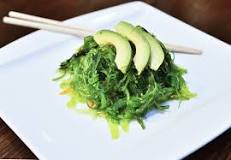 Is there a lot of sugar in seaweed salad?