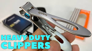 testing heavy duty toenail clippers