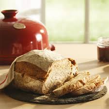 Pour réaliser 3 ou 4 jolis pains maison, au graines, voici la recette. Comment Faire Son Pain Maison Tom Press
