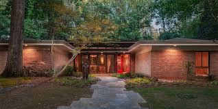 51 Mid Century Modern Houses With Tips