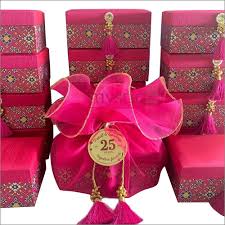 fancy gift box in mumbai ay