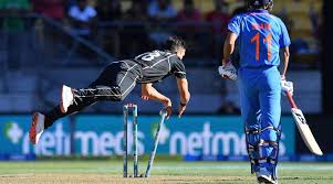 Tim seifert took indian bowling attack to cleaners with a scintillating 84 off 43 balls as new zealand scored a commanding 219. India Vs Nz 5th Odi 2019 Ambati Rayudu Hardik Pandya Power India To 252