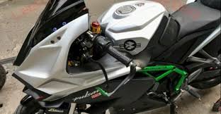 pulsar rs 200 modified with kawasaki