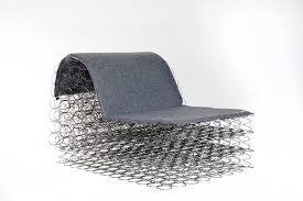 the minimalist lounge chair by patrizia