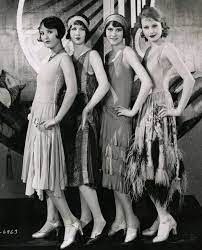 flappers and jazz in the roaring 20s