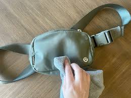 how to clean a belt bag
