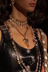 costume jewelry fashion chanel
