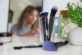 how to clean your makeup brush properly
