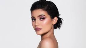 what-eye-surgery-did-kylie