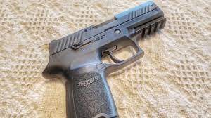 is the sig sauer p320 safe to carry
