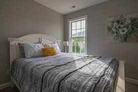 The Top 5 Colors For Painting A Bedroom