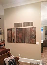 A Pallet Wall Using Free Pallet Wood