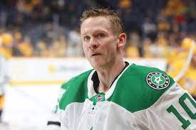 Corey perry (born may 16, 1985) is an athlete from canada who competes in ice hockey. Rumor Corey Perry Close To Signing New Deal Nhl Rumors Nhltraderumors Me