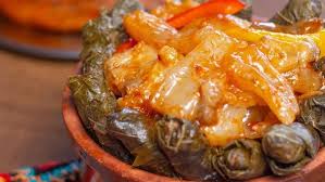 سر المحلات في طريقة عمل طاجن ورق عنب بالكوارع.. «ماكلتش زيه قبل كده» - الوطن