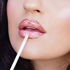 how to fake fuller lips with makeup