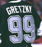 why-is-the-number-99-retired-in-hockey