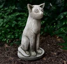 Smiling Cat Statue Funny Cat Sculpture