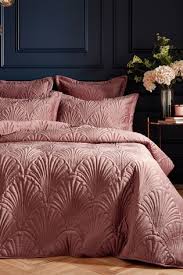 paoletti palmeria quilted velvet
